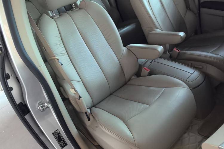 Used Buick GL8 2014 3.0L XT Luxury Business Flagship Edition Right Front Seat