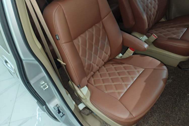 Used Buick GL8 2014 2.4L Classic Edition Right Front Seat