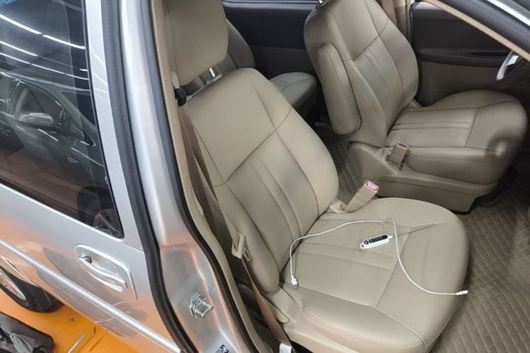 Used Buick GL8 2014 2.4L Classic Edition Right Front Seat