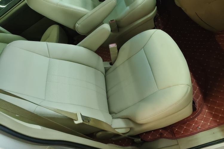 Used Buick GL8 2014 2.4L Classic Edition Right Front Seat