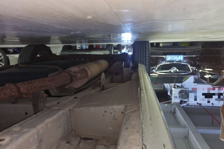 Used Buick GL8 2014 2.4L Classic Edition Right Side Sill