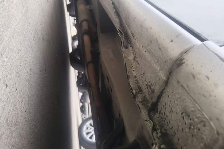 Used Buick GL8 2014 2.4L Classic Edition Right Side Sill