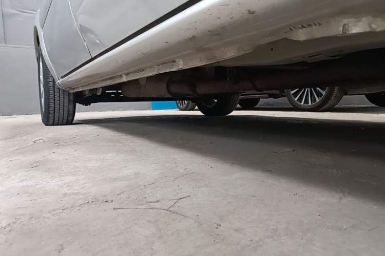 Used Buick GL8 2014 2.4L Classic Edition Right Side Sill
