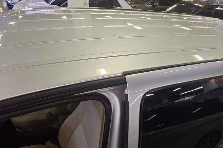 Used Buick GL8 2014 2.4L Classic Edition Roof