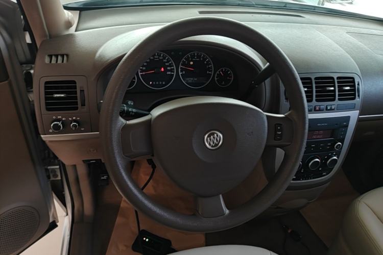 Used Buick GL8 2014 2.4L Classic Edition Steering Wheel