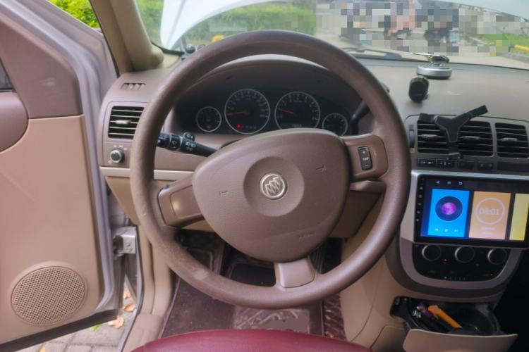 Used Buick GL8 2014 2.4L Classic Edition Steering Wheel