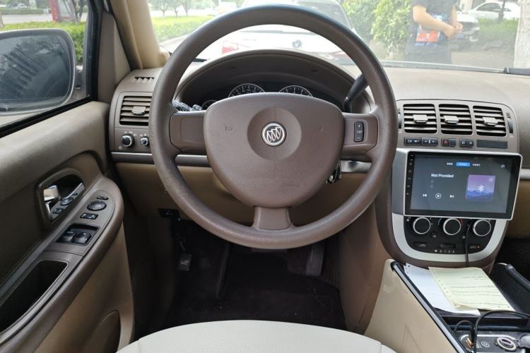 Used Buick GL8 2014 2.4L Classic Edition Steering Wheel