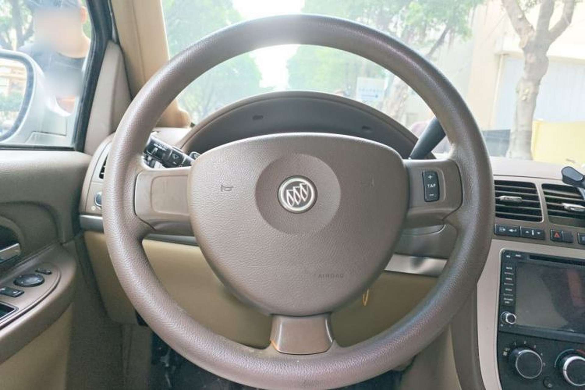 Used Buick GL8 2014 2.4L Classic Edition Steering Wheel