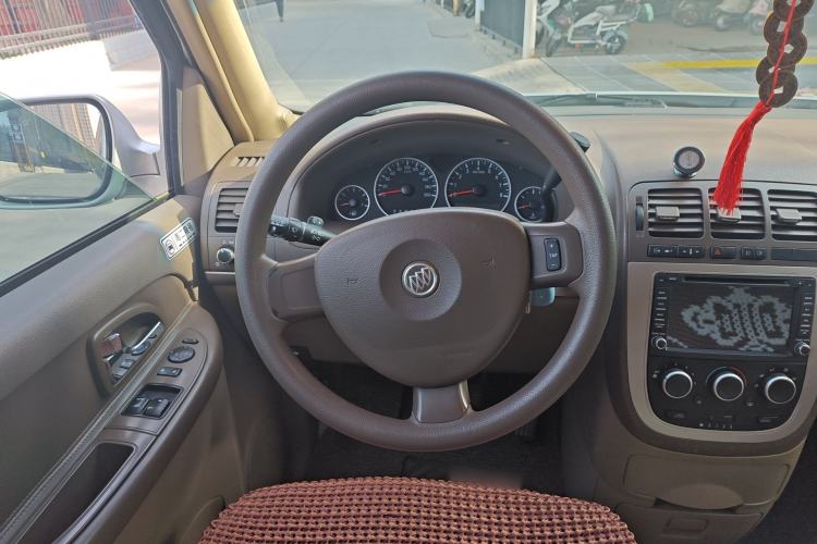 Used Buick GL8 2014 2.4L Classic Edition Steering Wheel