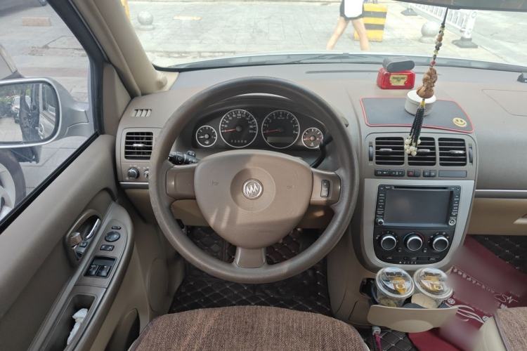 Used Buick GL8 2014 2.4L Classic Edition Steering Wheel