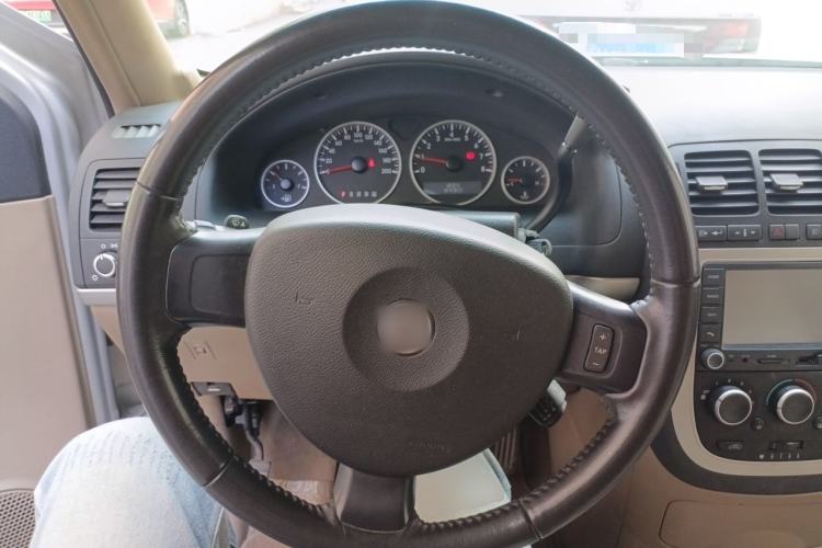 Used Buick GL8 2014 2.4L Executive Edition Steering Wheel