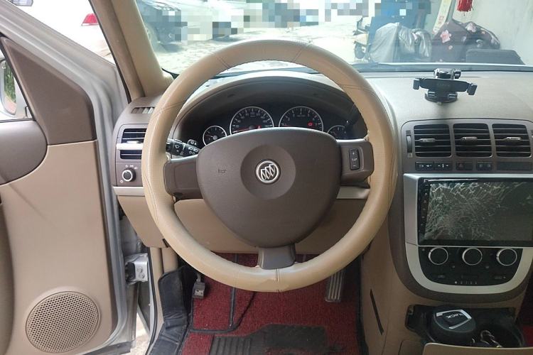 Used Buick GL8 2014 2.4L Classic Edition Steering Wheel