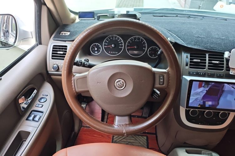 Used Buick GL8 2014 2.4L Classic Edition Steering Wheel