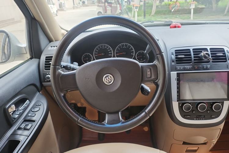 Used Buick GL8 2014 2.4L Executive Edition Steering Wheel