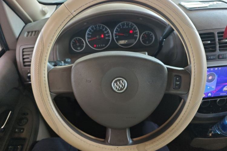 Used Buick GL8 2014 2.4L Classic Edition Steering Wheel