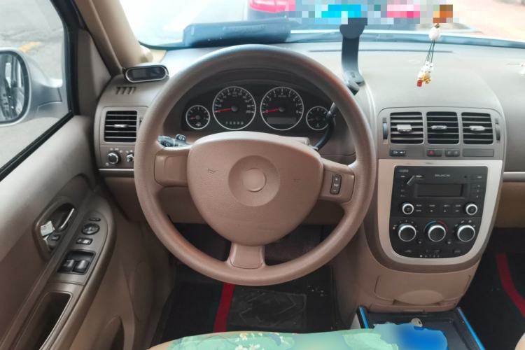 Used Buick GL8 2014 2.4L Classic Edition Steering Wheel