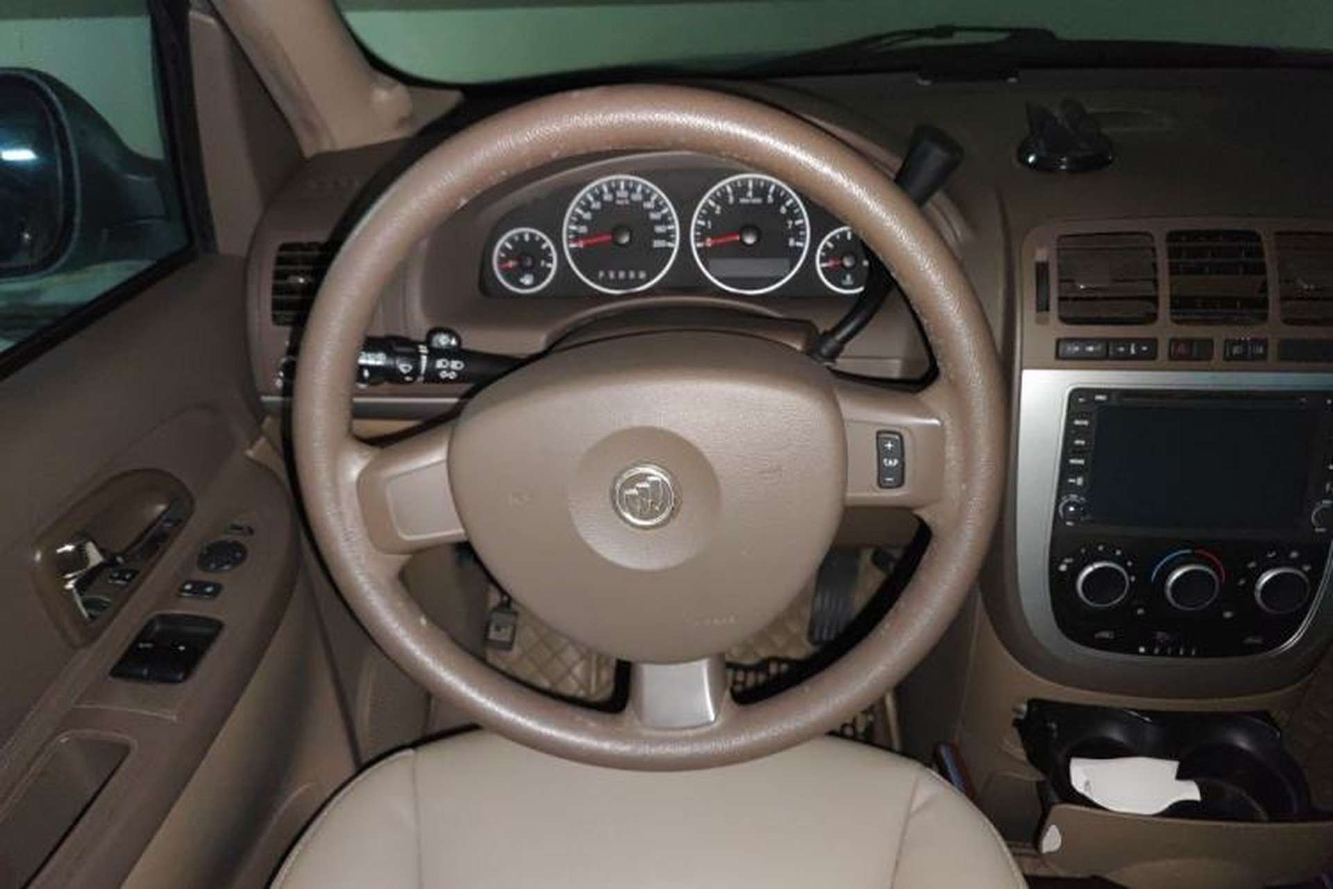 Used Buick GL8 2014 2.4L Classic Edition Steering Wheel