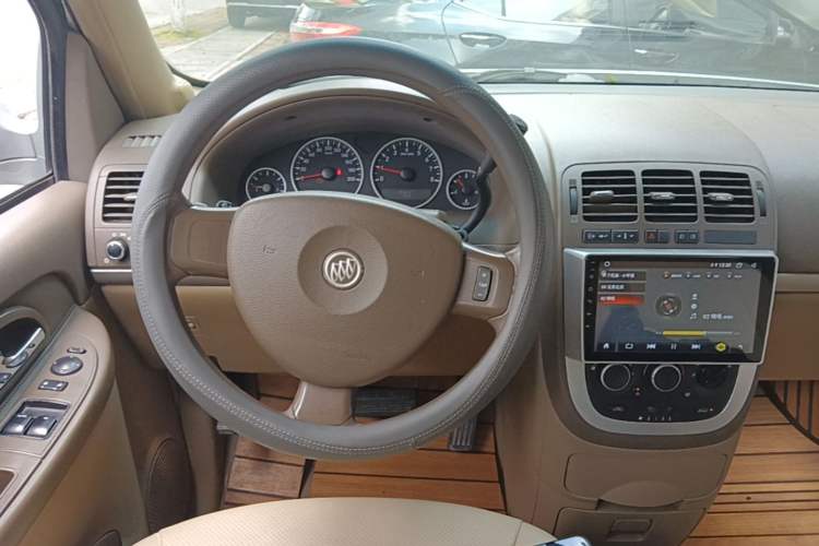 Used Buick GL8 2014 2.4L Classic Edition Steering Wheel