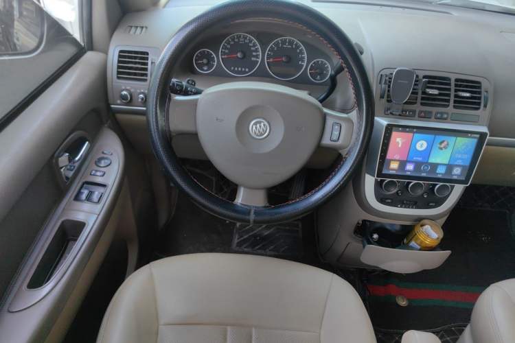 Used Buick GL8 2014 2.4L Classic Edition Steering Wheel