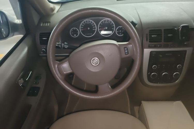 Used Buick GL8 2014 2.4L Comfort Edition Steering Wheel