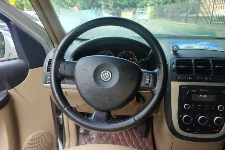 Used Buick GL8 2014 2.4L Executive Edition Steering Wheel