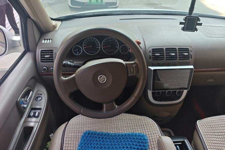 Used Buick GL8 2014 2.4L Classic Edition Steering Wheel