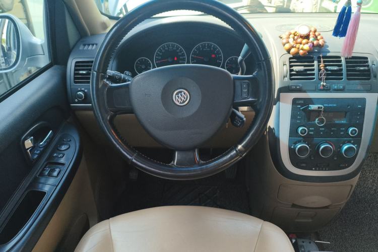 Used Buick GL8 2014 2.4L Executive Edition Steering Wheel