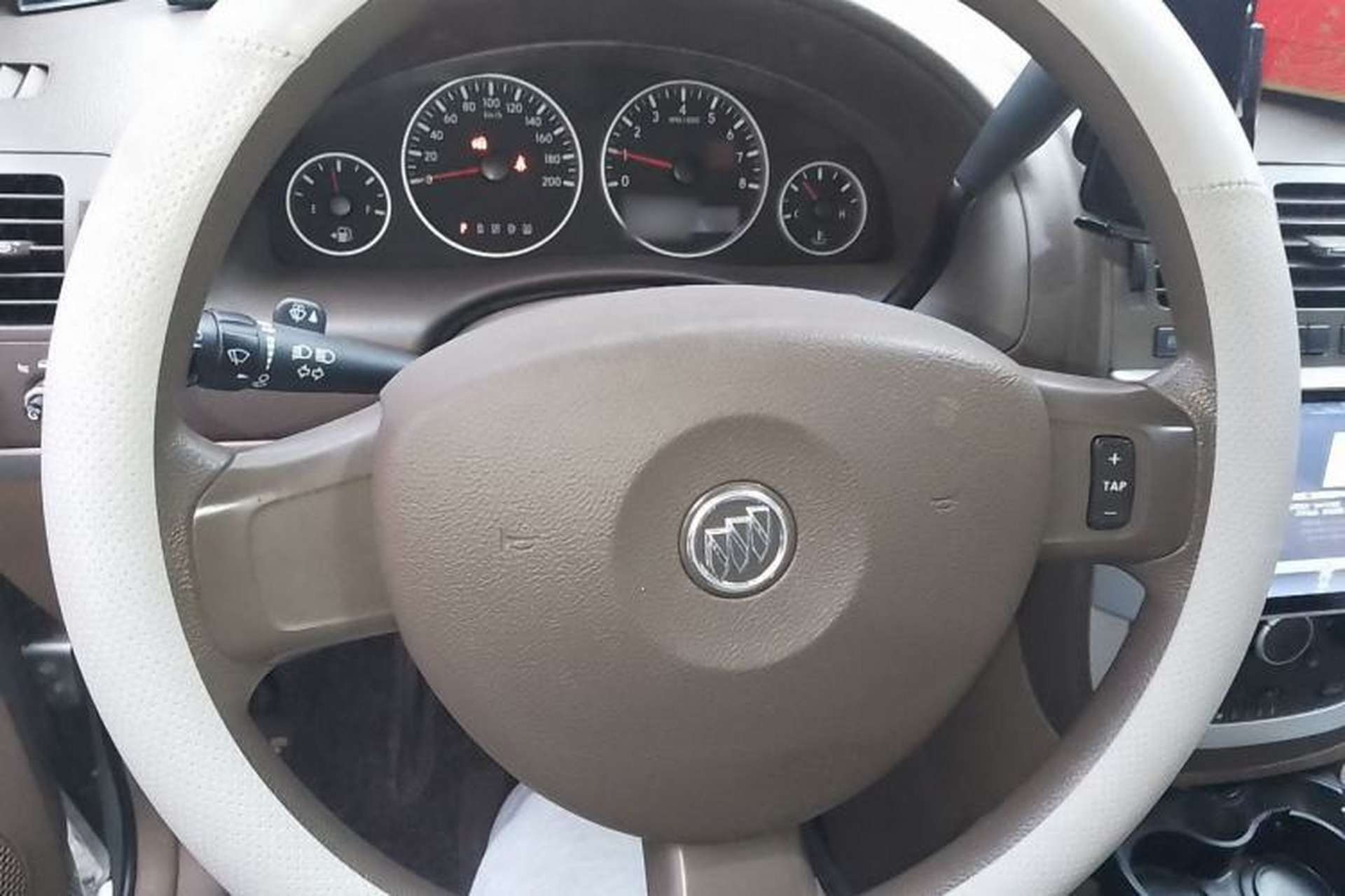 Used Buick GL8 2014 2.4L Classic Edition Steering Wheel
