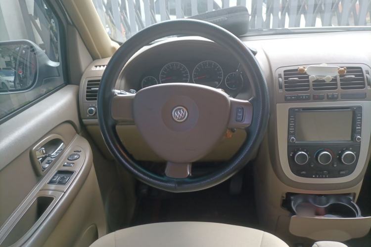 Used Buick GL8 2014 2.4L Classic Edition Steering Wheel