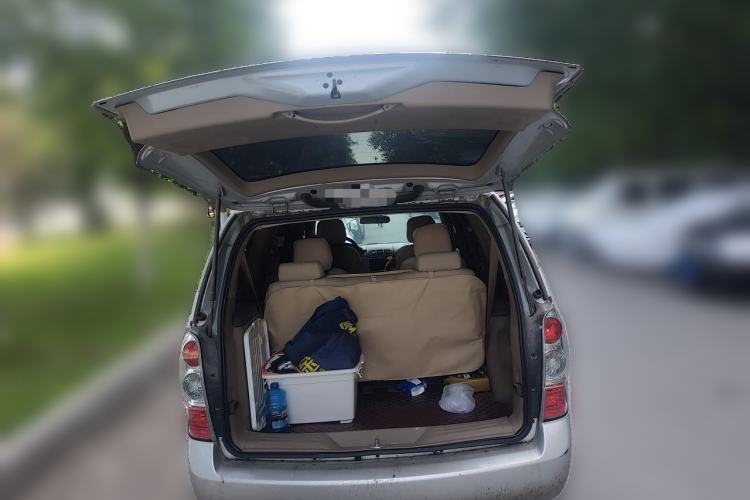 Used Buick GL8 2014 2.4L Classic Edition Trunk