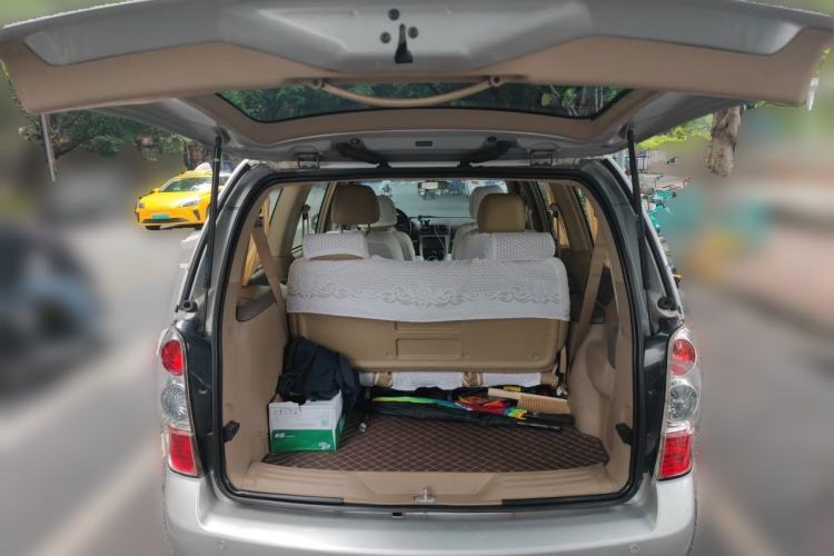 Used Buick GL8 2014 2.4L Classic Edition Trunk