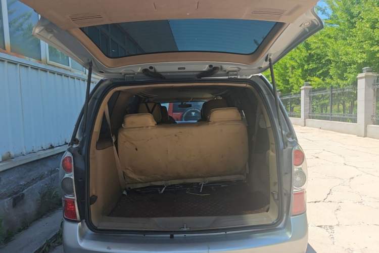 Used Buick GL8 2014 2.4L Classic Edition Trunk
