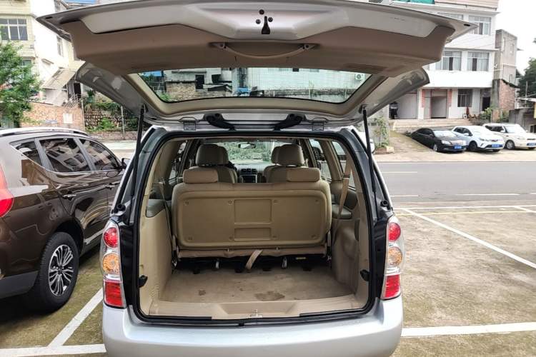 Used Buick GL8 2014 2.4L Classic Edition Trunk