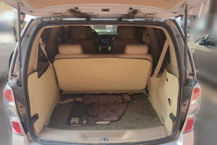 Used Buick GL8 2014 2.4L Classic Edition Trunk