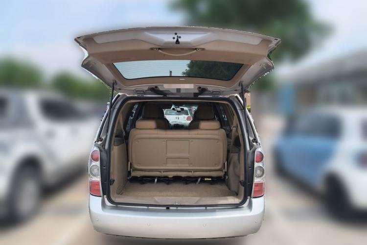 Used Buick GL8 2014 2.4L Comfort Edition Trunk
