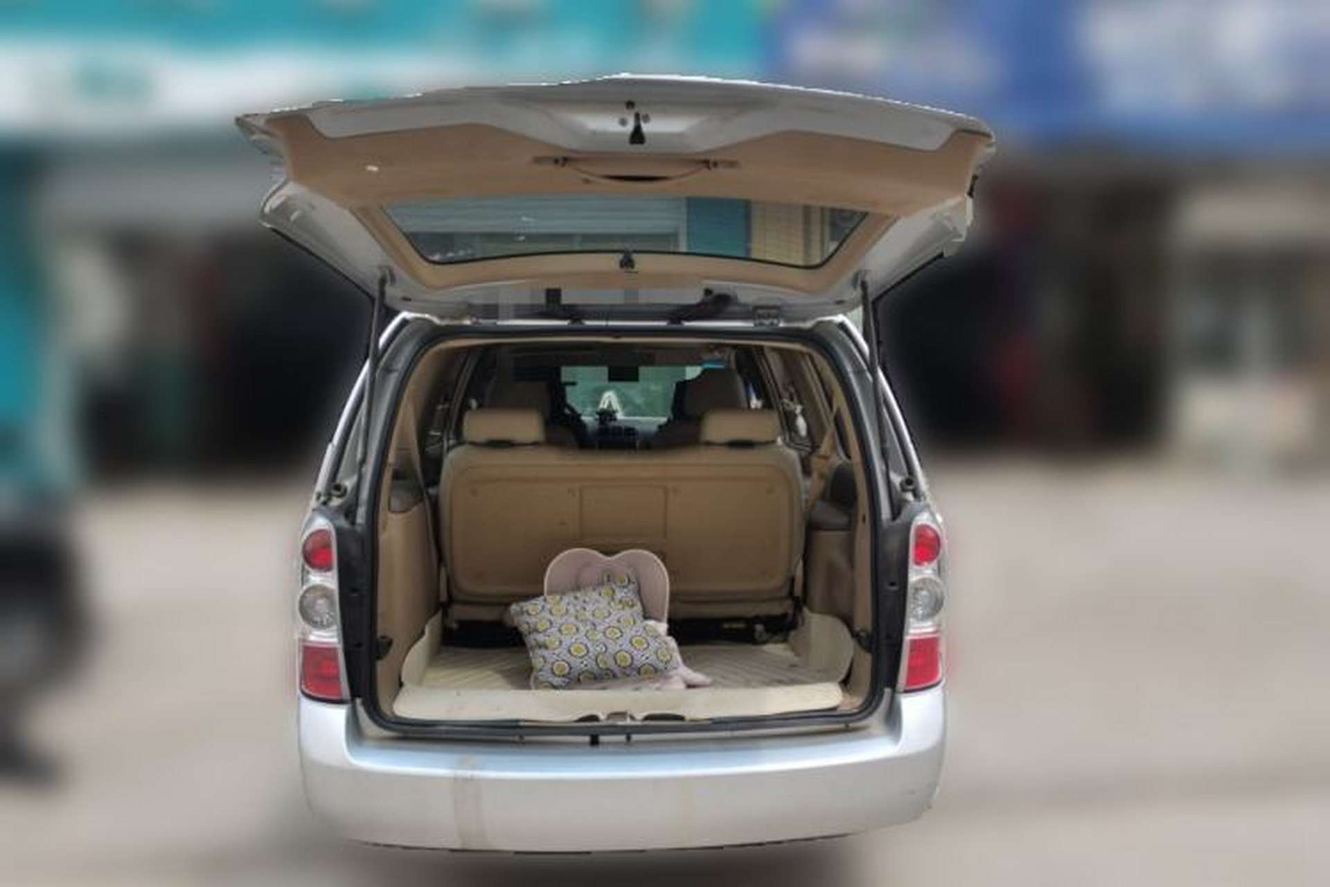 Used Buick GL8 2014 2.4L Classic Edition Trunk