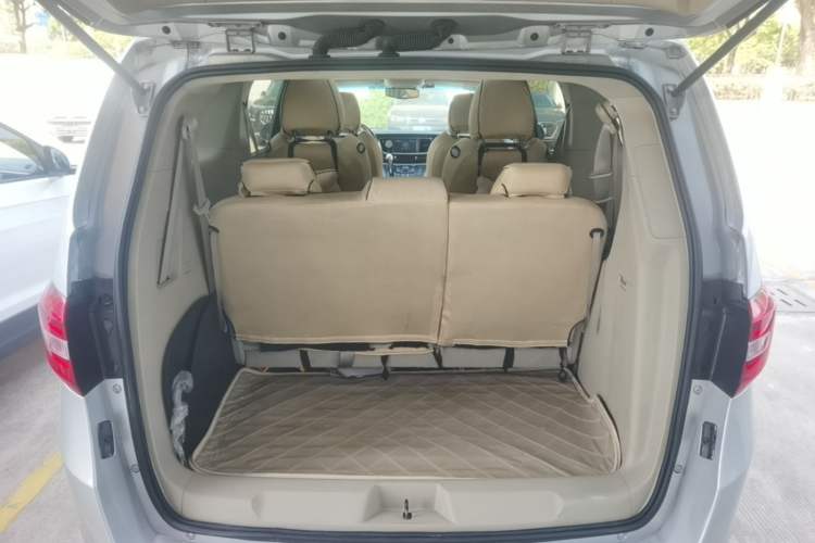 Used Buick GL8 2014 2.4L LT Luxury Business Executive Edition Trunk
