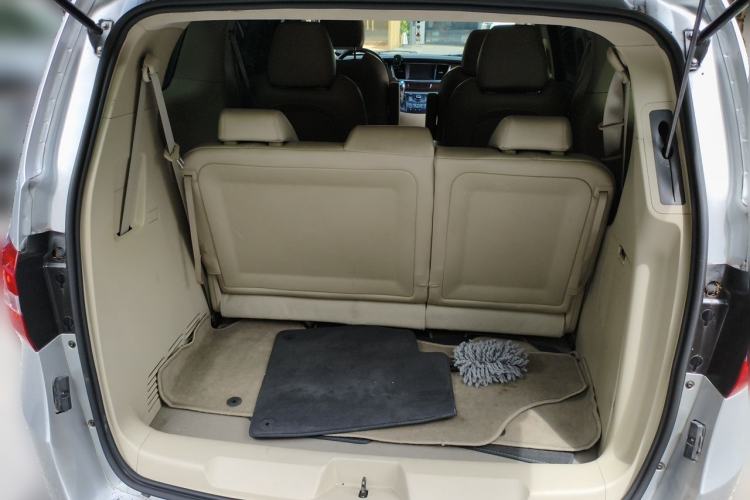 Used Buick GL8 2014 3.0L GT Luxury Business Haoya Edition Trunk