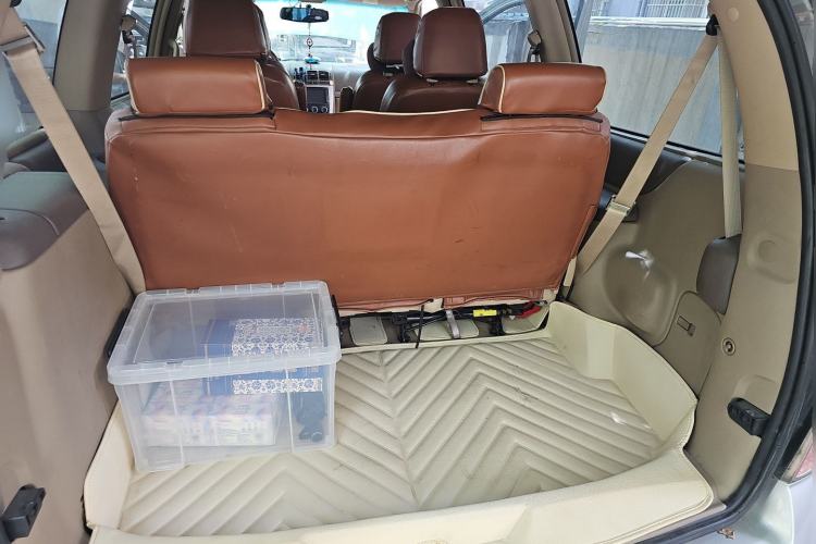 Used Buick GL8 2014 2.4L Classic Edition Trunk
