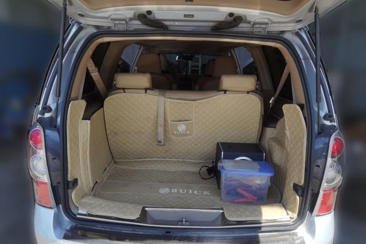 Used Buick GL8 2014 2.4L Classic Edition Trunk