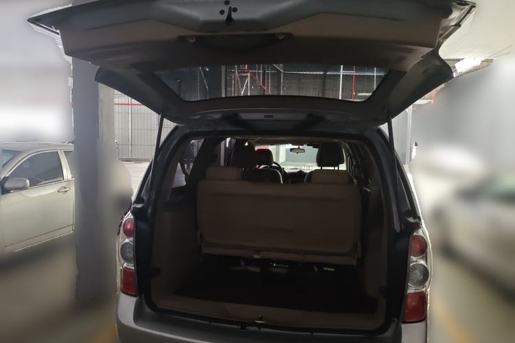 Used Buick GL8 2014 2.4L Comfort Edition Trunk