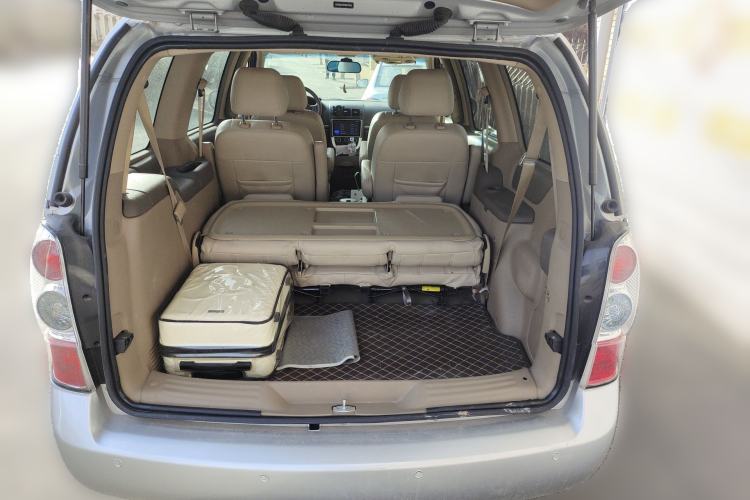 Used Buick GL8 2014 2.4L Classic Edition Trunk