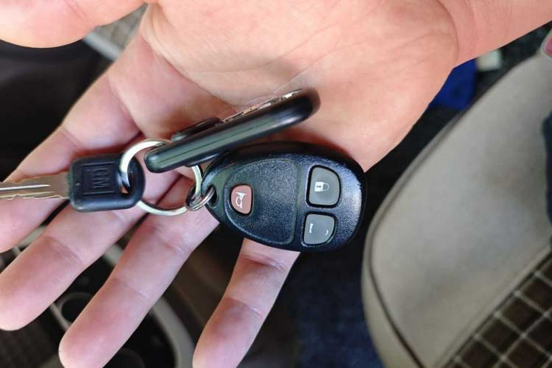 Used Buick GL8 2014 2.4L Classic Edition Vehicle Key