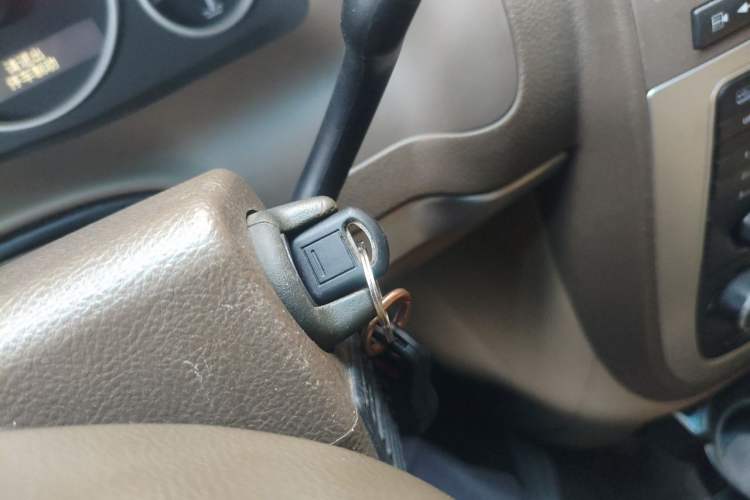 Used Buick GL8 2014 2.4L Comfort Edition Vehicle Key