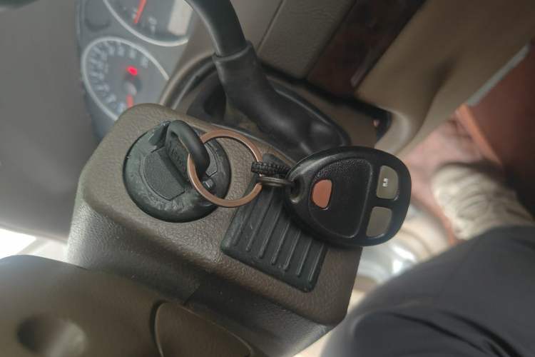 Used Buick GL8 2014 2.4L Classic Edition Vehicle Key