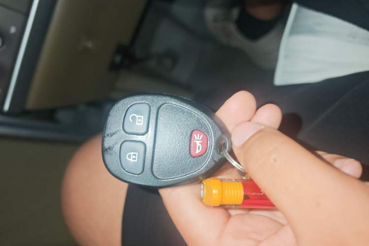Used Buick GL8 2014 2.4L Classic Edition Vehicle Key