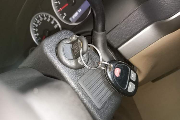 Used Buick GL8 2014 2.4L Executive Edition Vehicle Key