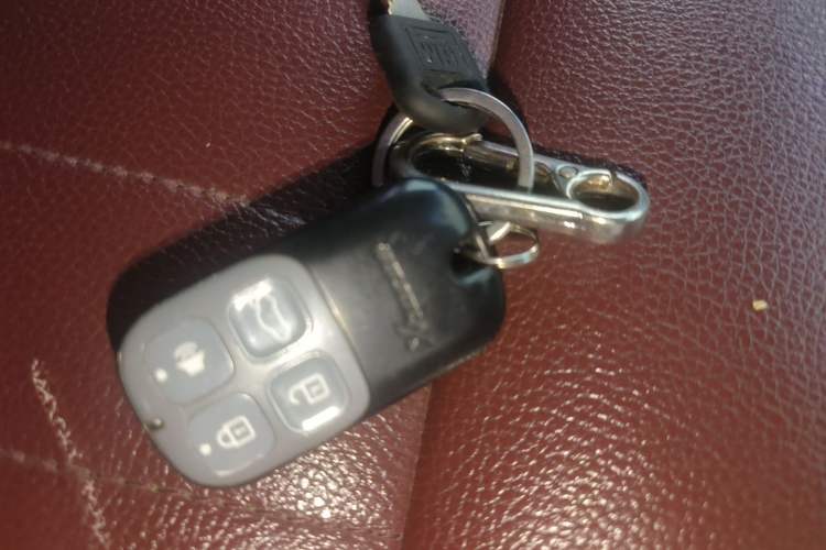 Used Buick GL8 2014 2.4L Classic Edition Vehicle Key