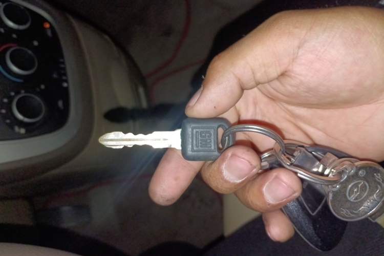 Used Buick GL8 2014 2.4L Classic Edition Vehicle Key