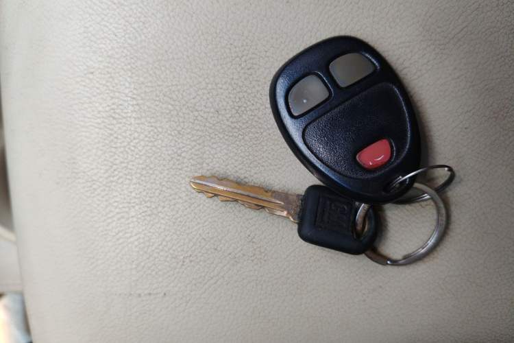 Used Buick GL8 2014 2.4L Classic Edition Vehicle Key